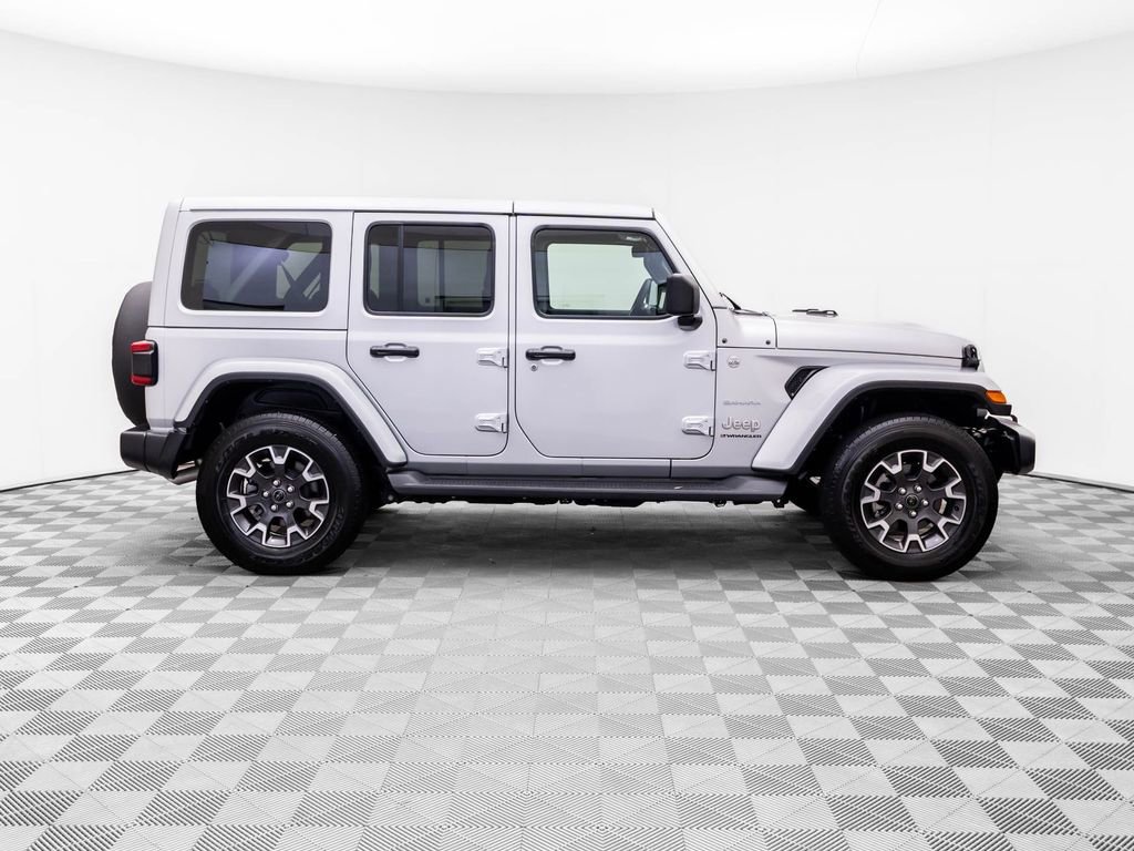 Used 2024 Jeep Wrangler Sahara w/ Safety Group image 6
