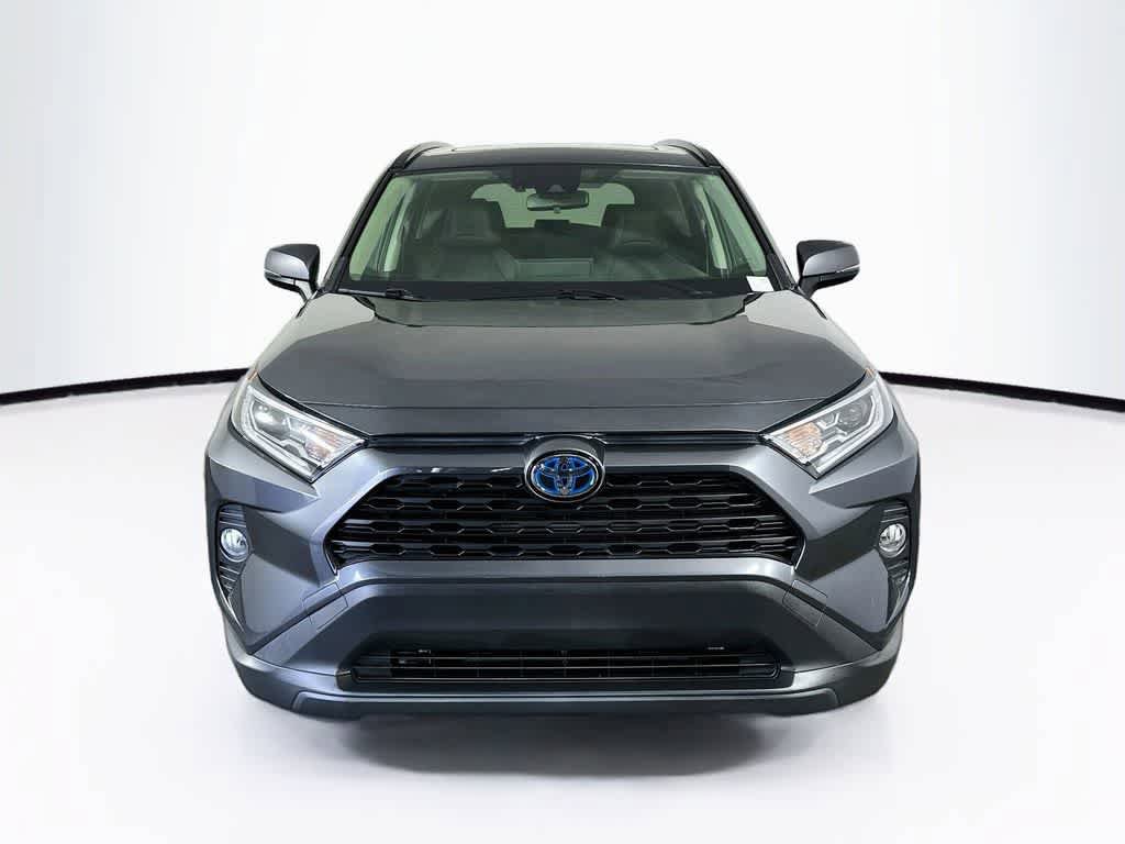 Used 2021 Toyota RAV4 XLE Premium AWD/4WD image 6