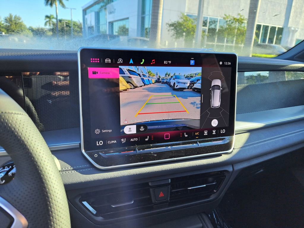 New 2026 Volkswagen Tiguan SE R-Line image 11