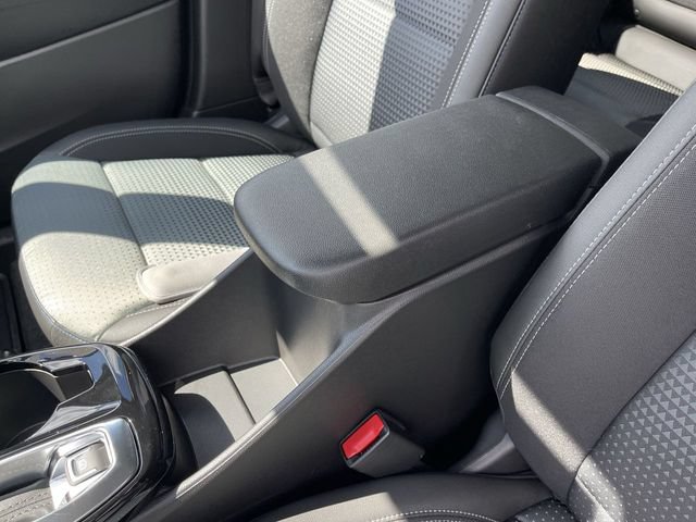 New 2026 Chevrolet Trax LT w/ Driver Confidence Package FWD image 20