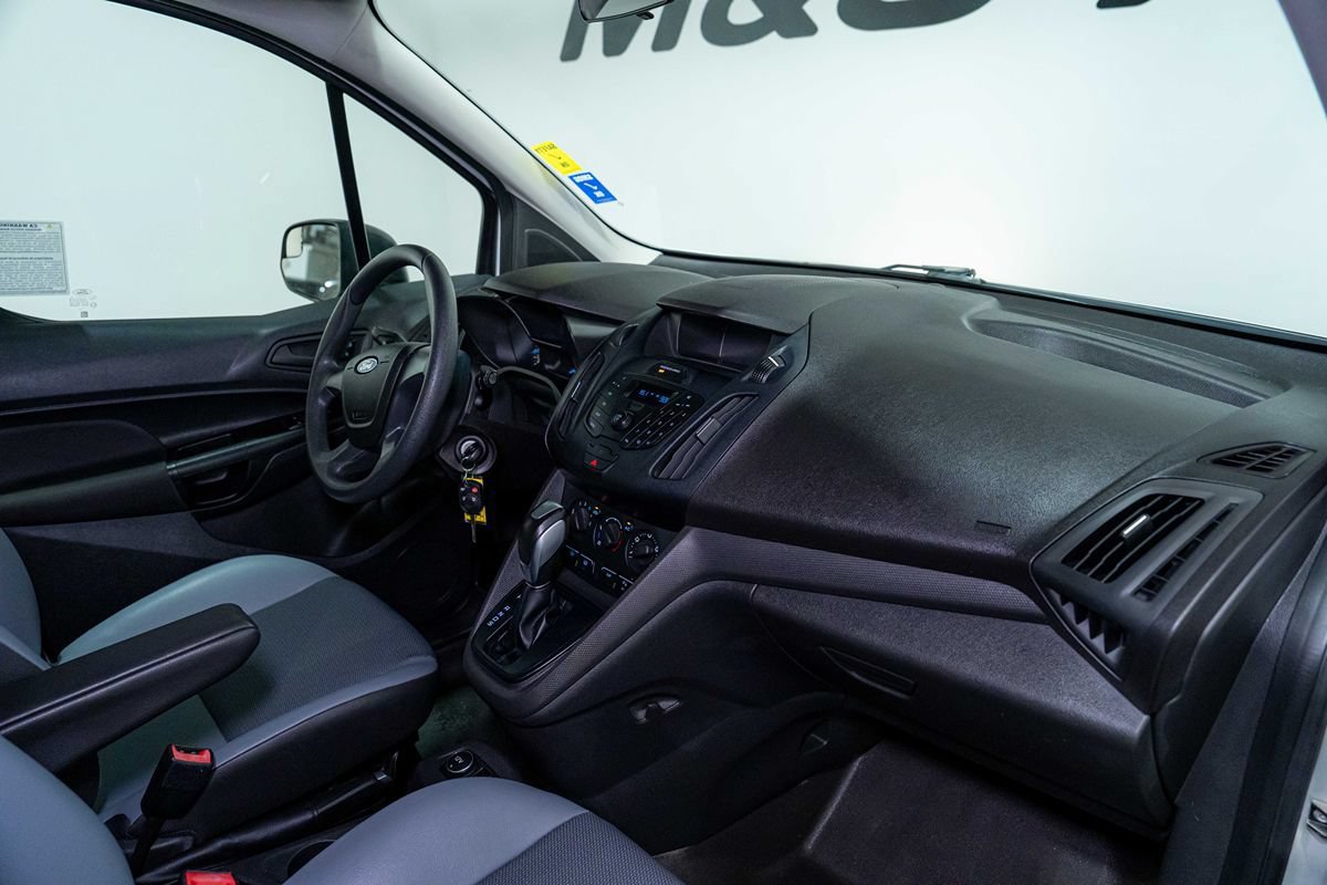 Used 2016 Ford Transit Connect XL FWD image 19