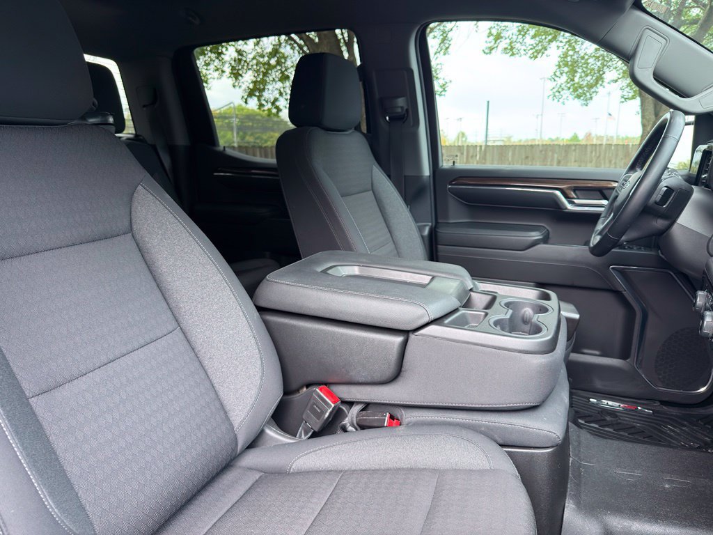 Used 2024 Chevrolet Silverado 1500 LT Trail Boss AWD/4WD image 30