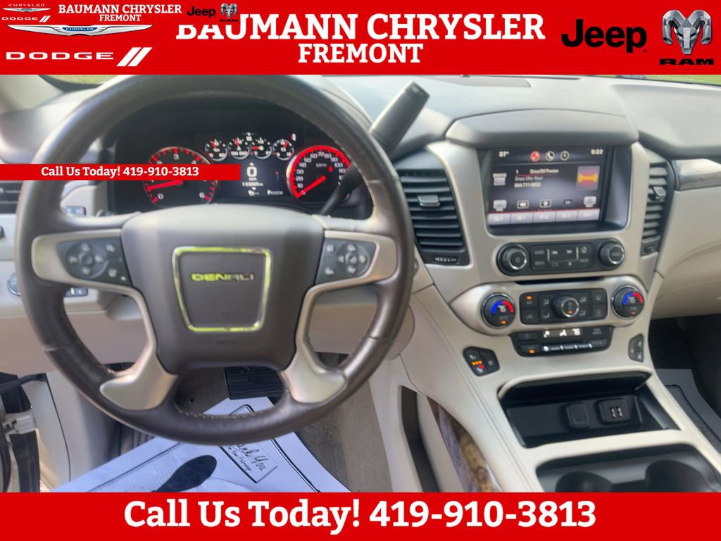 Used 2015 GMC Yukon Denali w/ Premium Package image 3