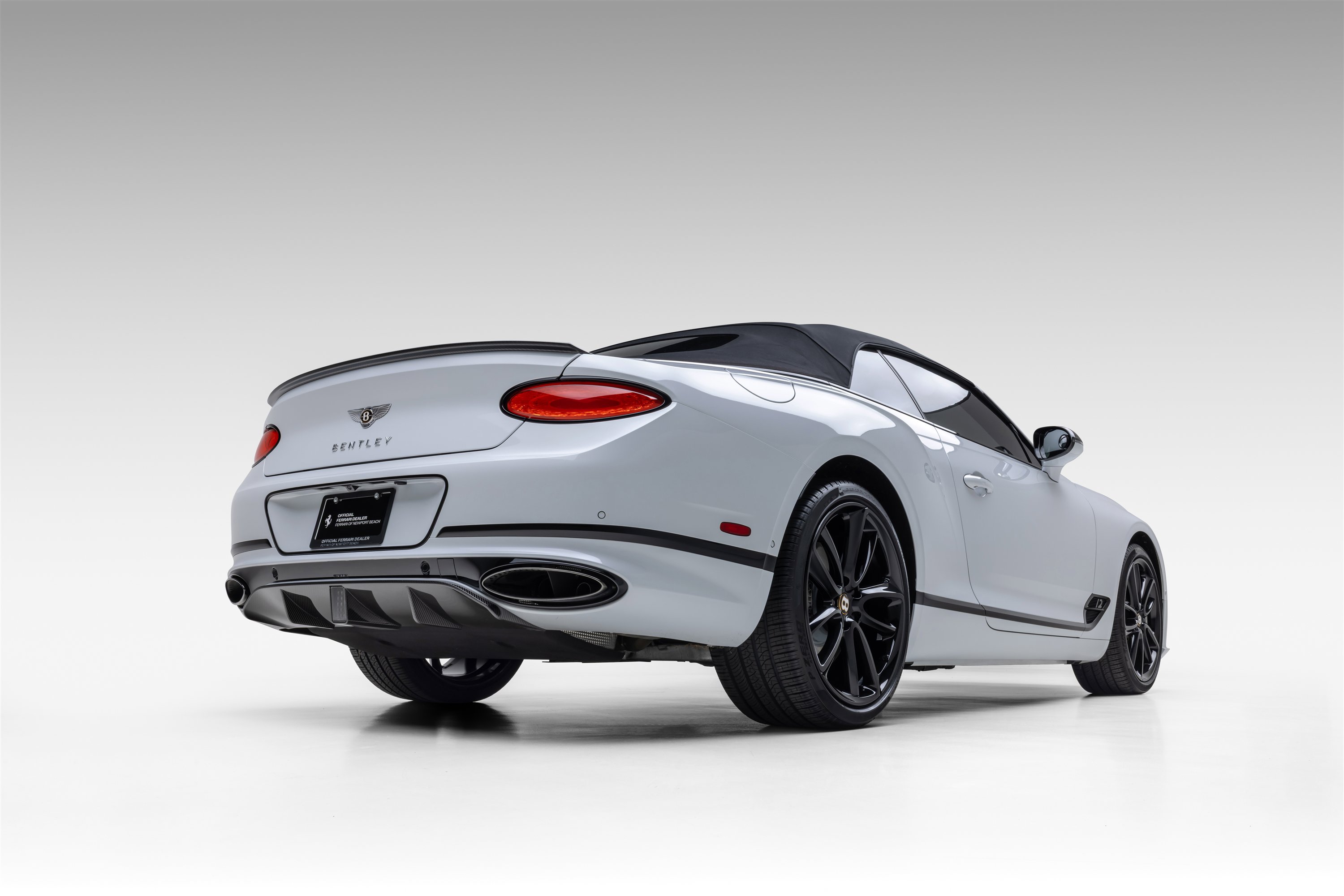 Used 2020 Bentley Continental GT image 12