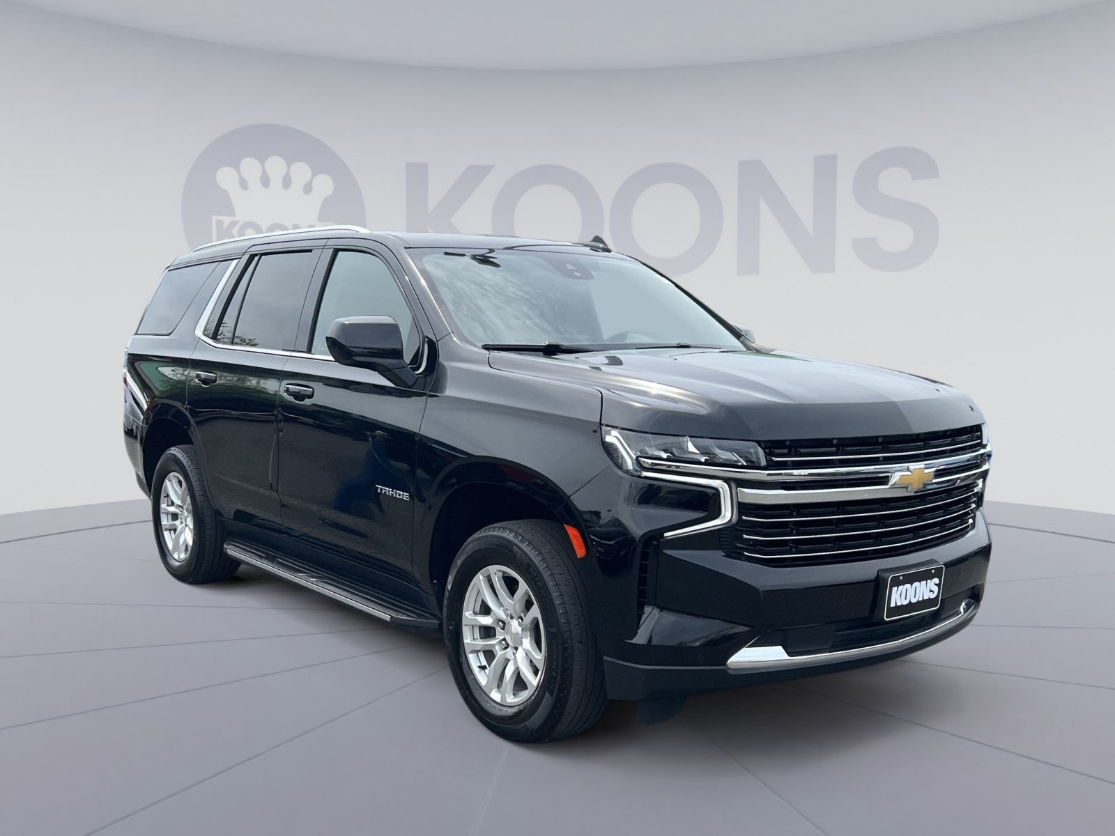 Used 2024 Chevrolet Tahoe LT AWD/4WD image 2