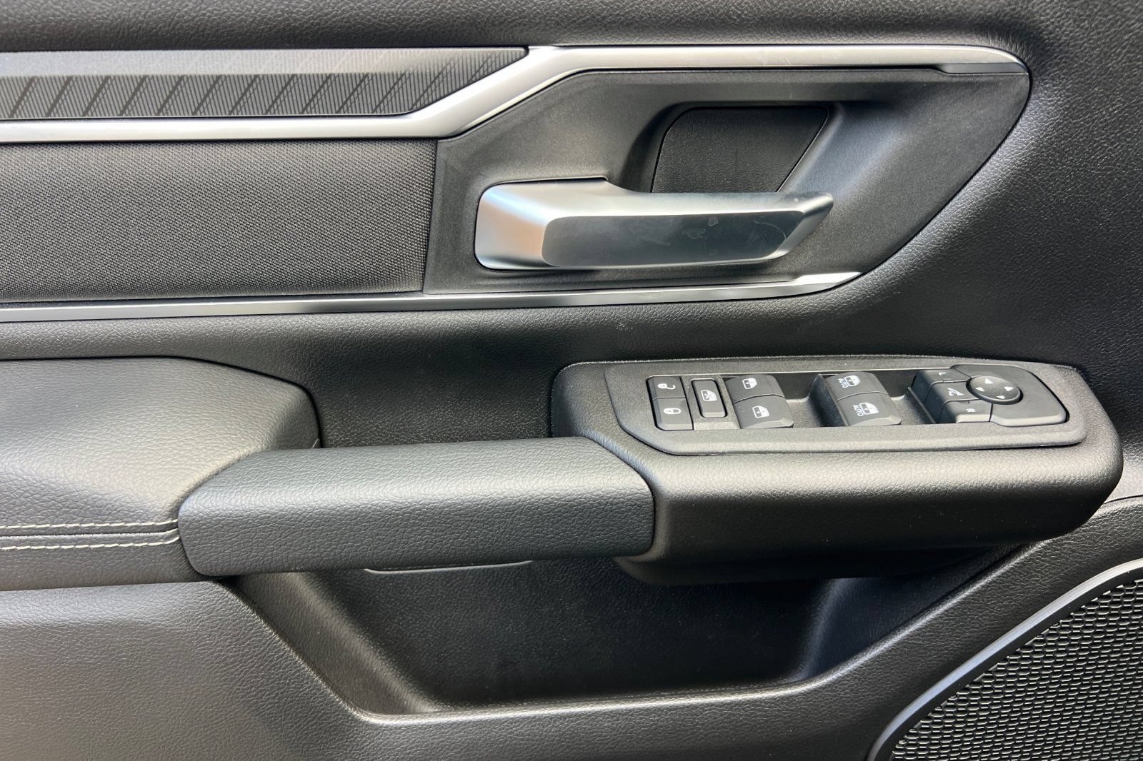 New 2026 RAM 1500 Big Horn AWD/4WD image 11