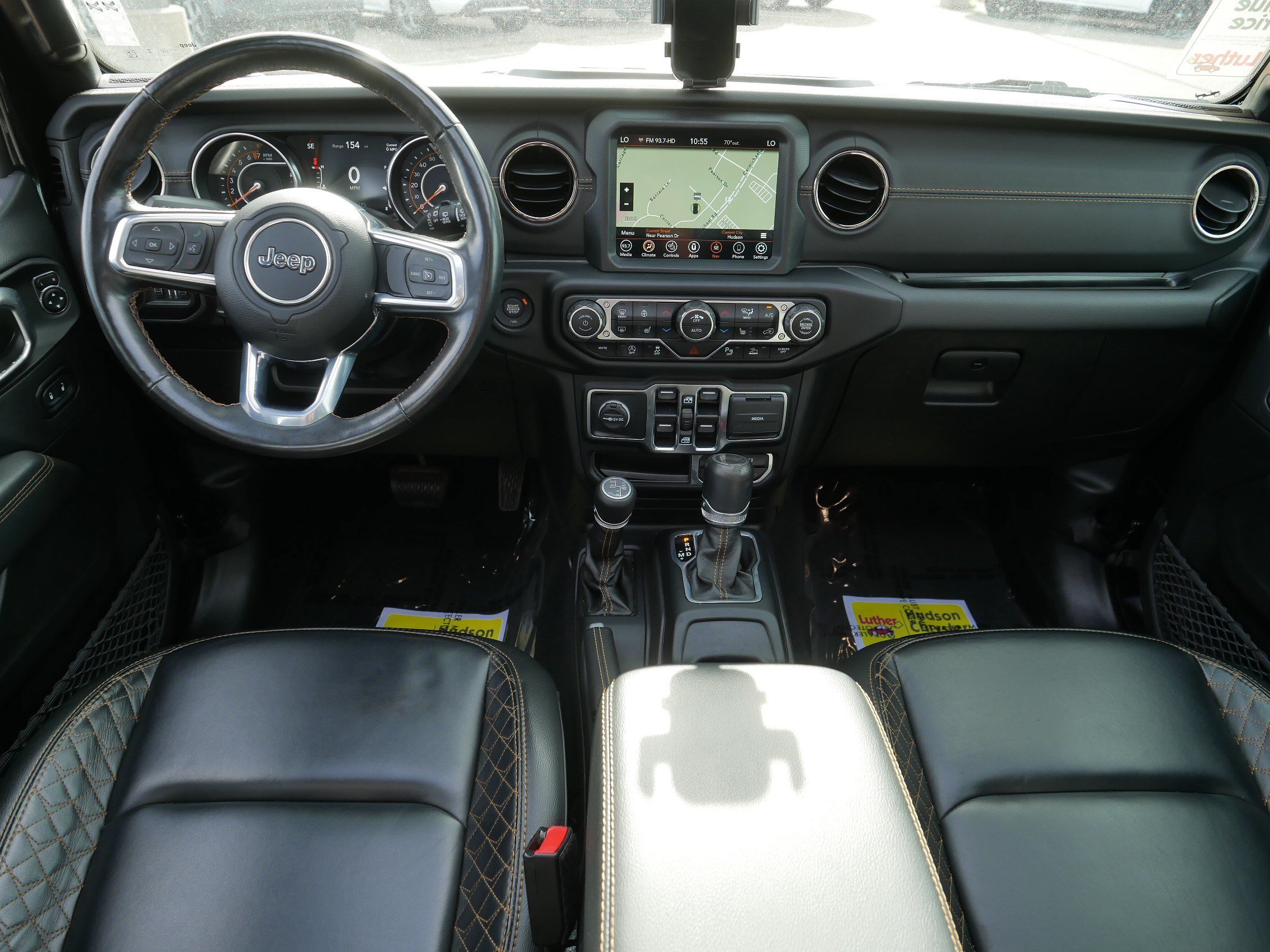 Used 2022 Jeep Wrangler Unlimited Sahara AWD/4WD image 10