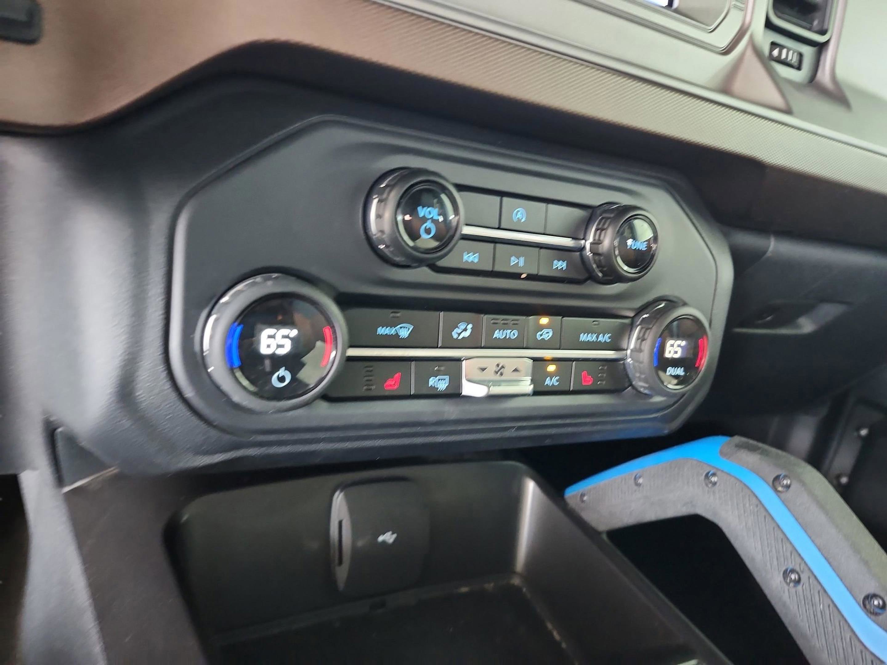 Certified 2023 Ford Bronco Outer Banks image 21