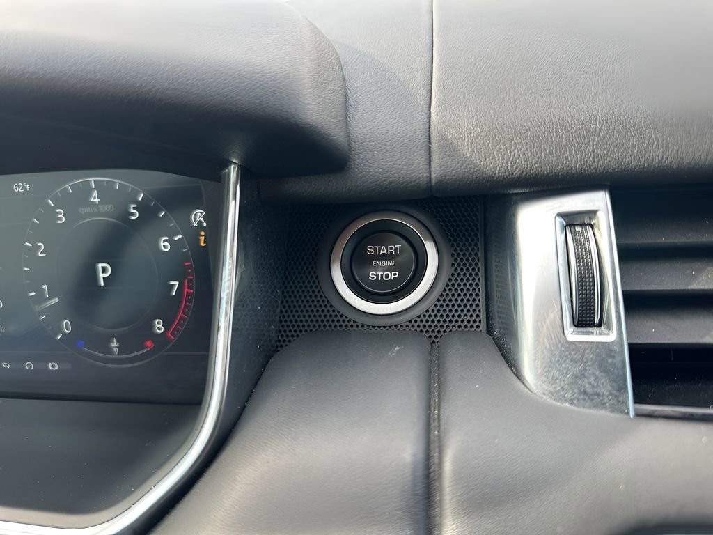 Used 2018 Land Rover Range Rover Sport Supercharged image 25