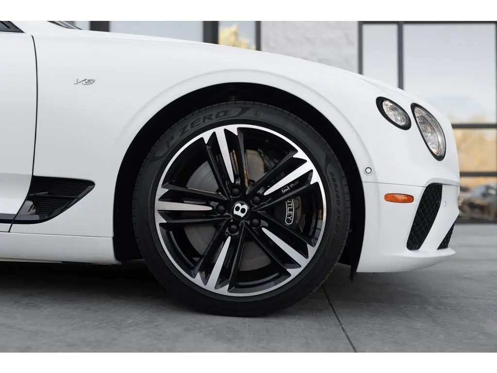 Used 2021 Bentley Continental GT V8 image 6