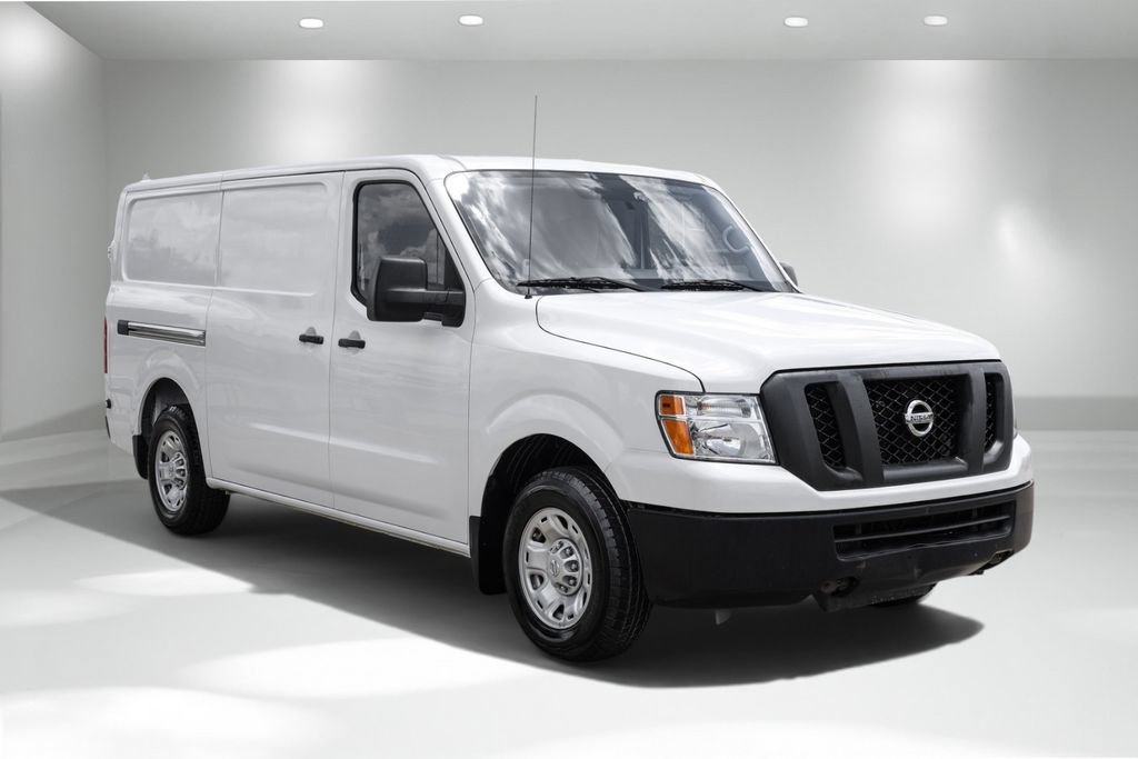 Used 2020 Nissan NV 2500 SV RWD image 5