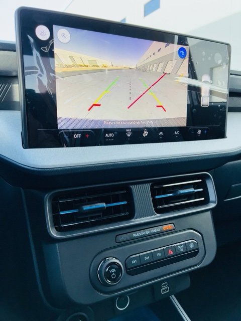 New 2026 Ford Maverick XLT w/ Equipment Group 301A image 9