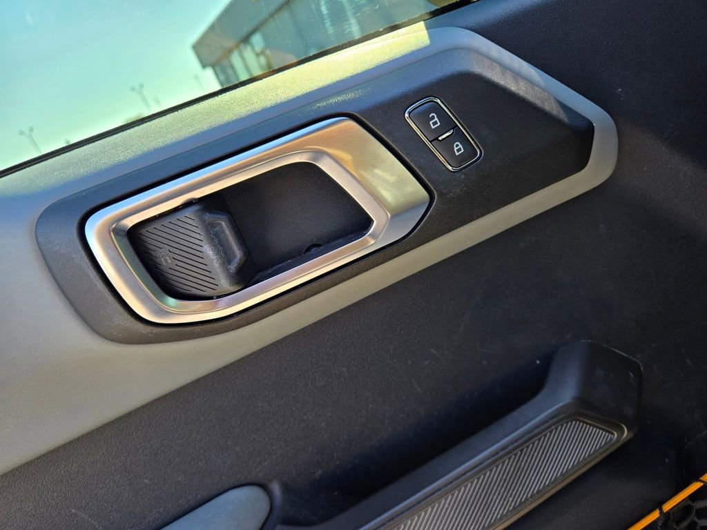 Used 2021 Ford Bronco Badlands image 22