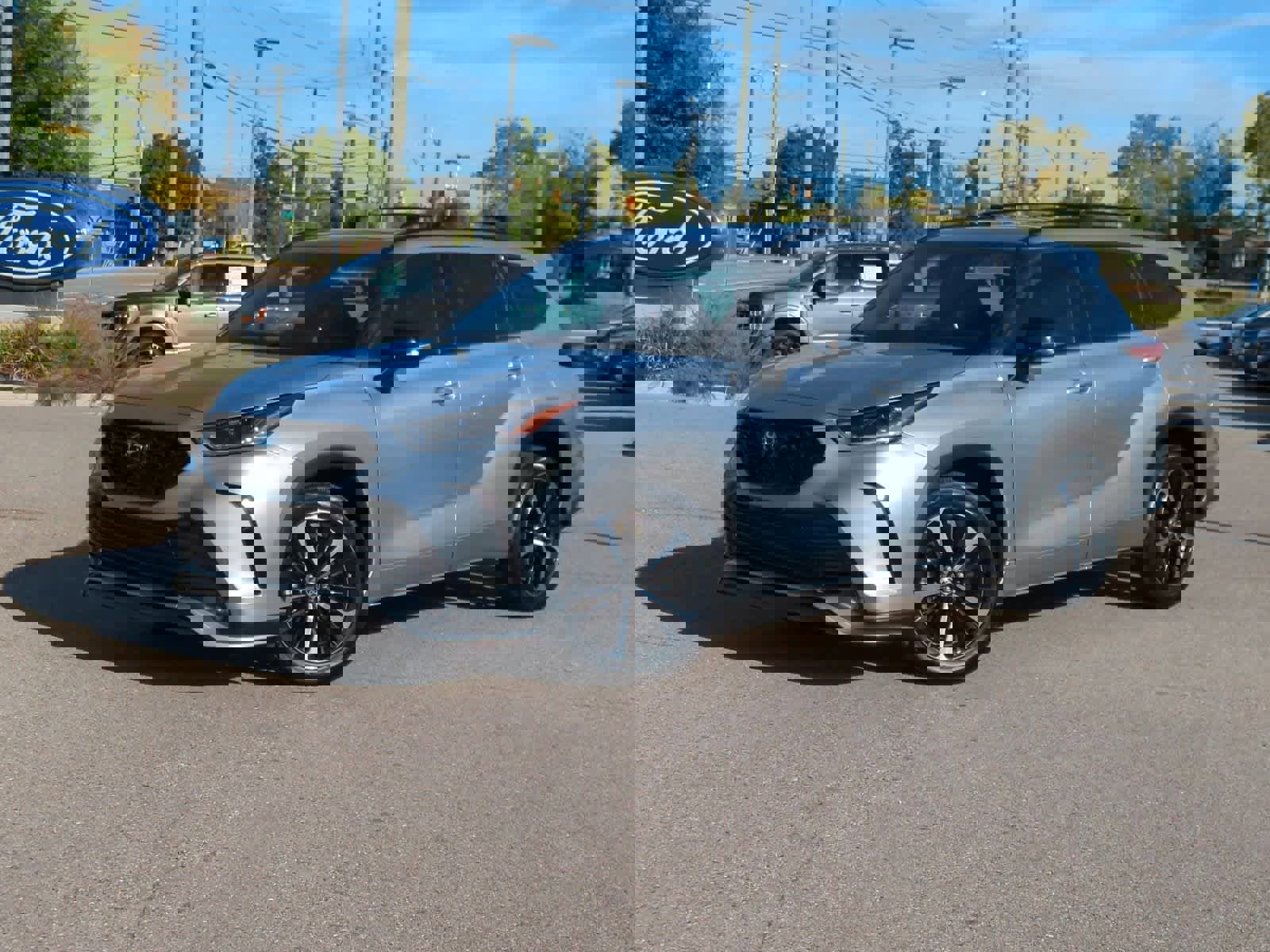 Used 2022 Toyota Highlander XSE