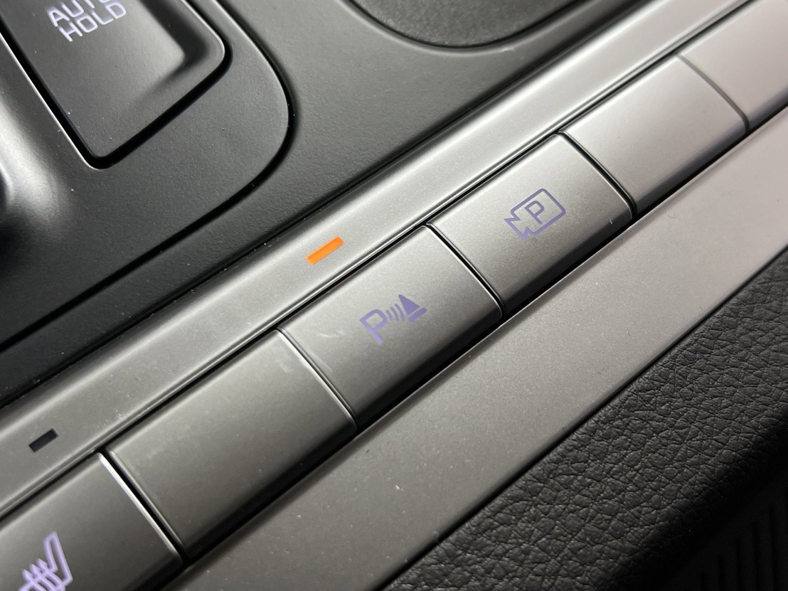 New 2026 Kia Carnival LXS image 32