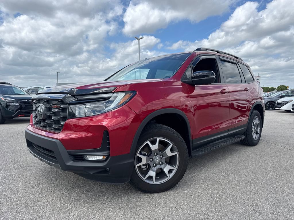 Used 2023 Honda Passport TrailSport image 1