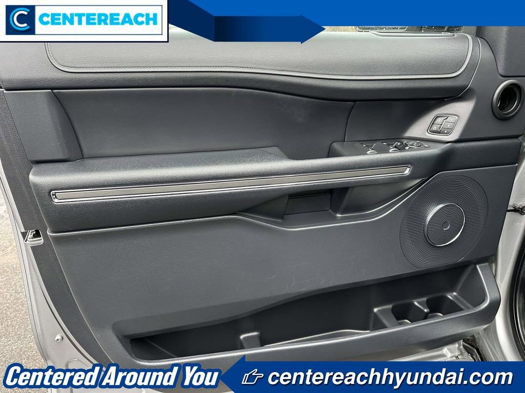 Used 2022 Ford Expedition Max XLT AWD/4WD image 14