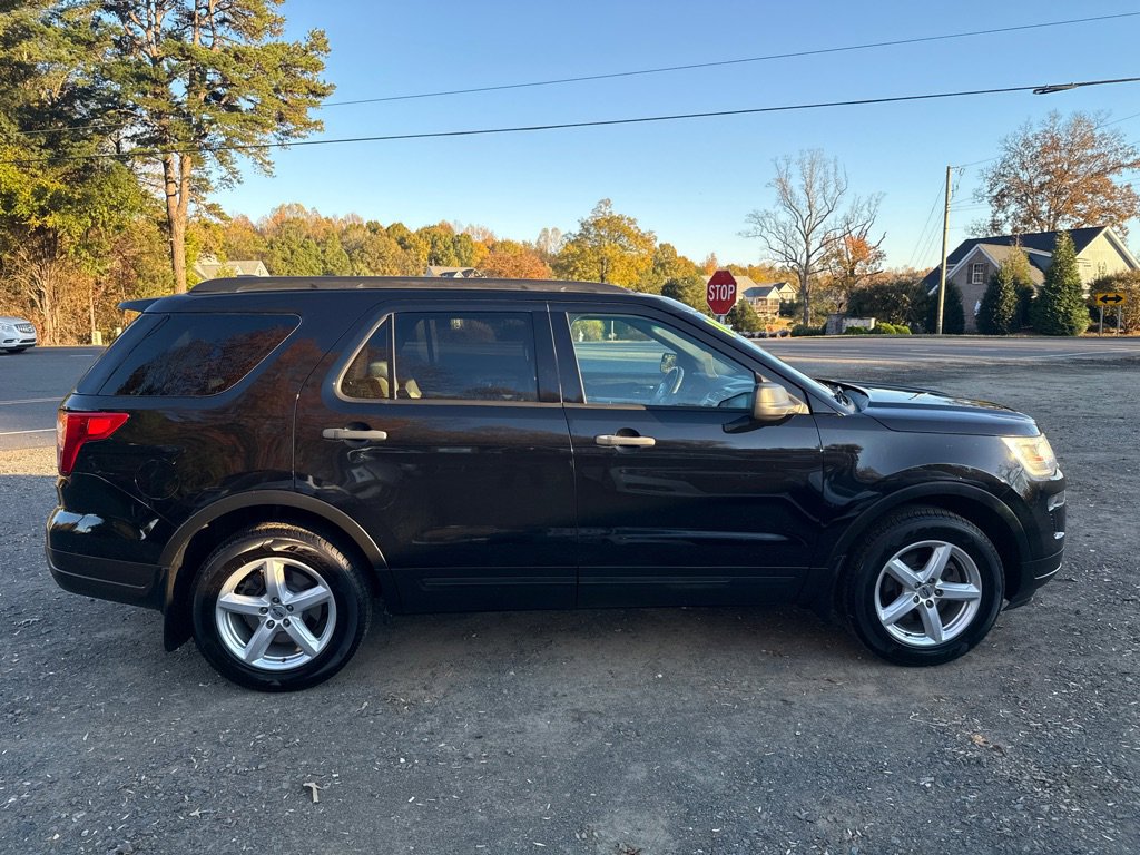 Used 2018 Ford Explorer 4WD image 5