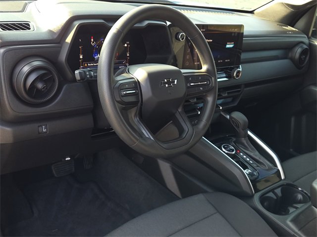 Used 2023 Chevrolet Colorado Trail Boss w/ Technology Package image 17