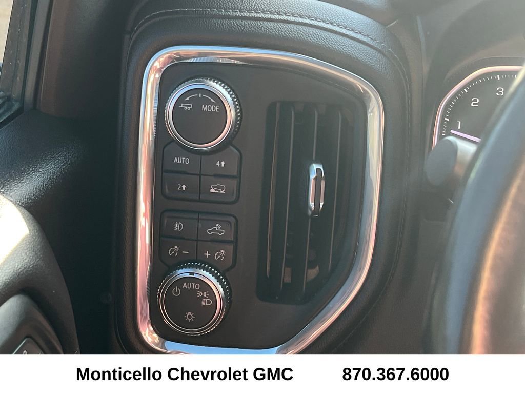 Used 2021 GMC Sierra 1500 Elevation w/ Preferred Package AWD/4WD image 16