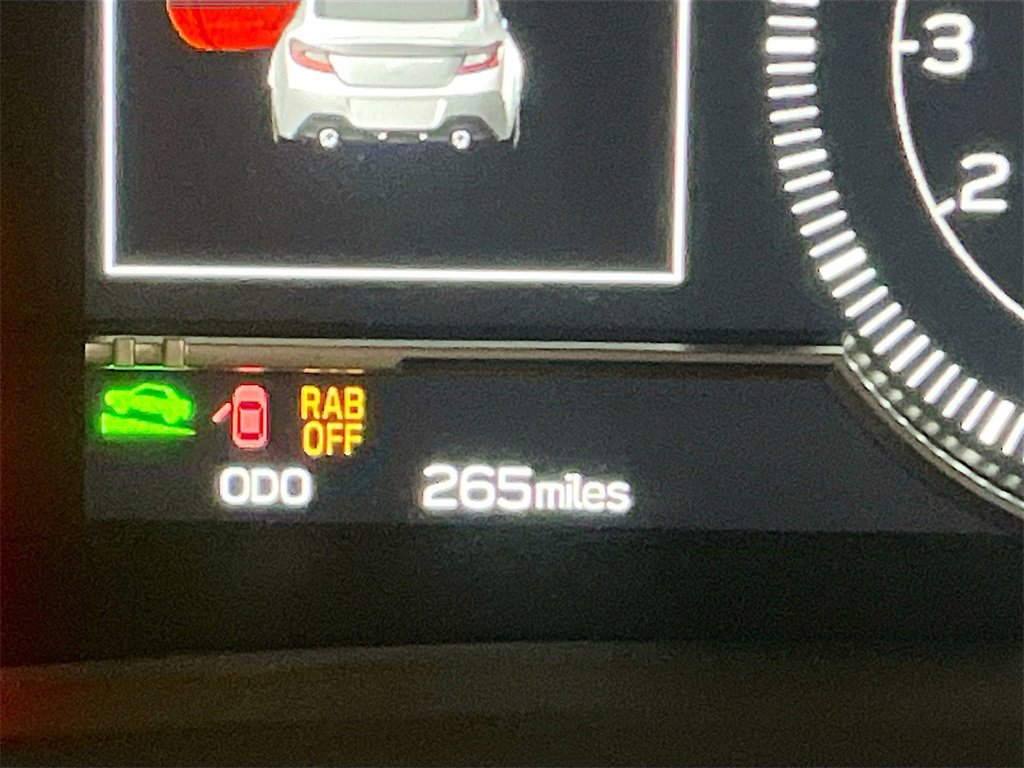 Used 2025 Toyota GR86 Premium w/ ALL Weather Mat Package (TMS) image 12