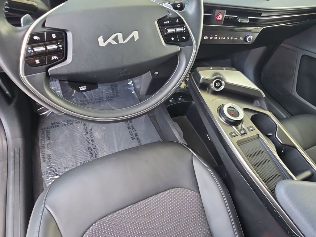 Used 2024 Kia EV6 Light image 11