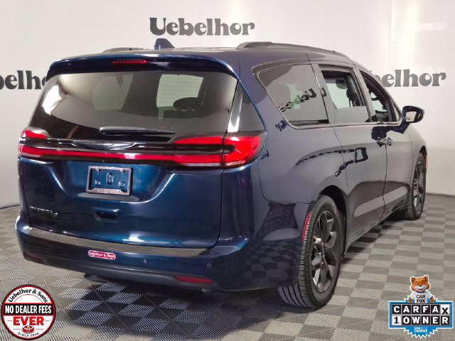 Used 2021 Chrysler Pacifica Touring w/ S Appearance Package FWD image 7