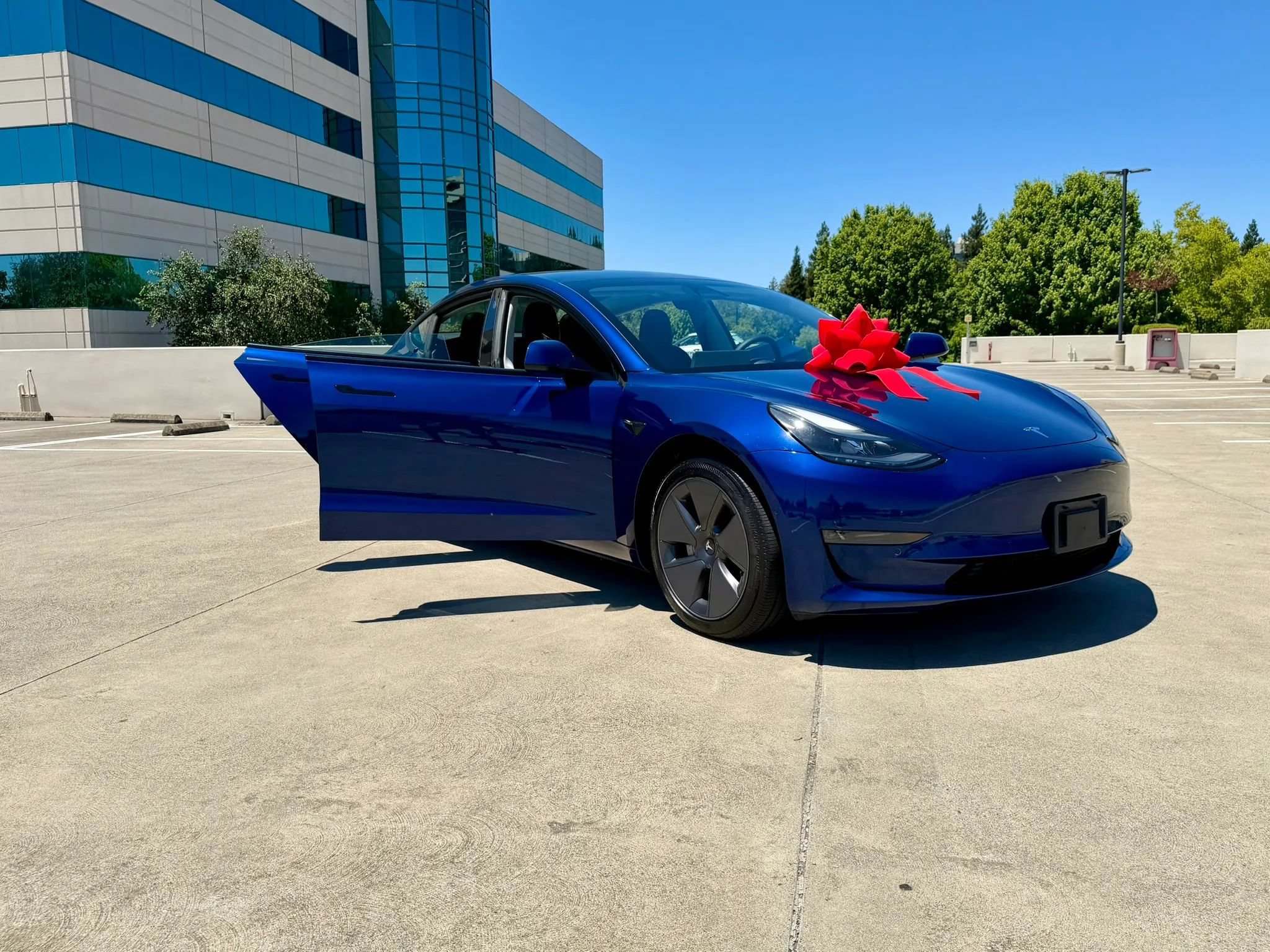 Used 2022 Tesla Model 3 RWD image 44