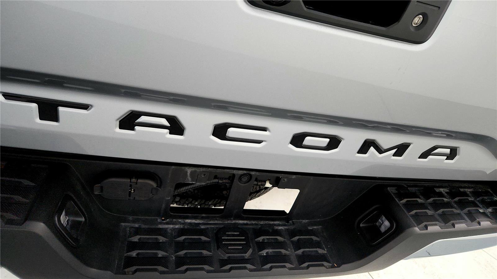 Certified 2023 Toyota Tacoma TRD Off-Road image 14