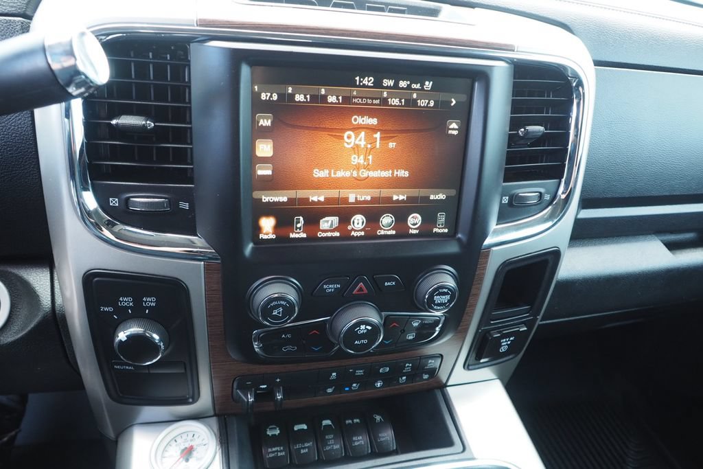 Used 2017 RAM 2500 Laramie w/ Sport Appearance Group AWD/4WD image 23