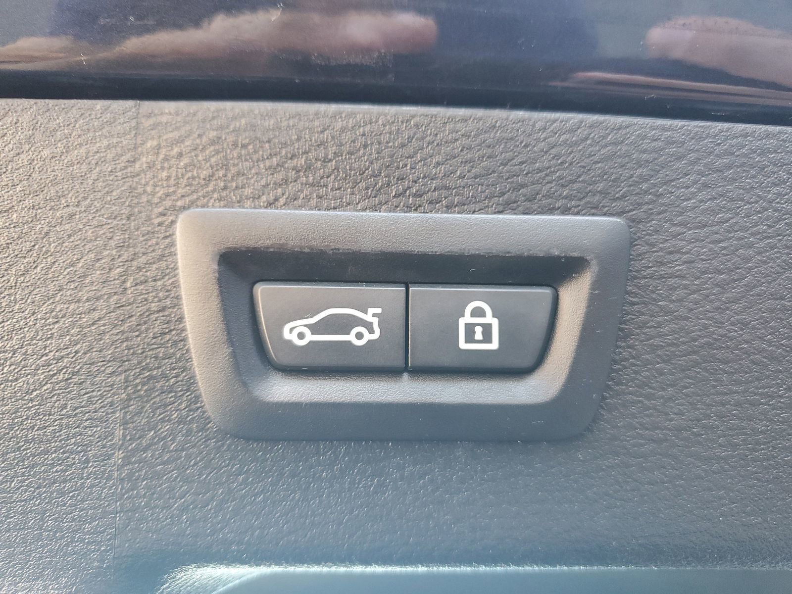 Used 2019 BMW X6 M Base w/ Executive Package image 9