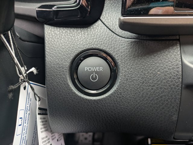 New 2026 Toyota Camry Hybrid AWD/4WD image 25