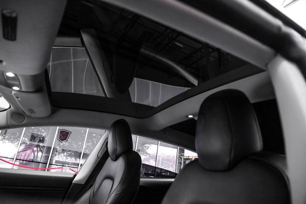 Used 2019 Tesla Model 3 Long Range image 6