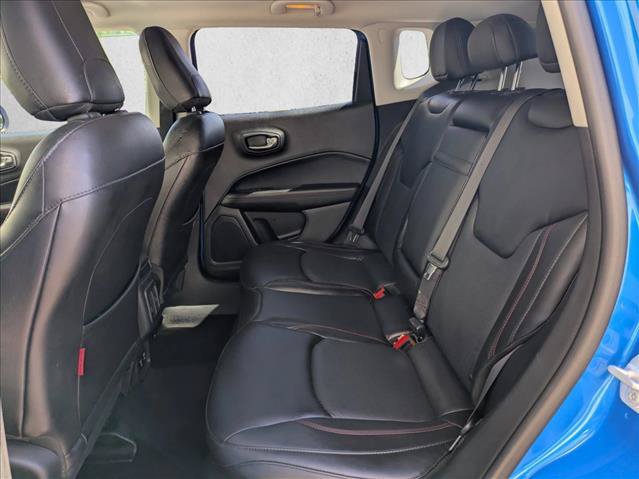 Used 2018 Jeep Compass Trailhawk w/ Leather Interior Group AWD/4WD image 17