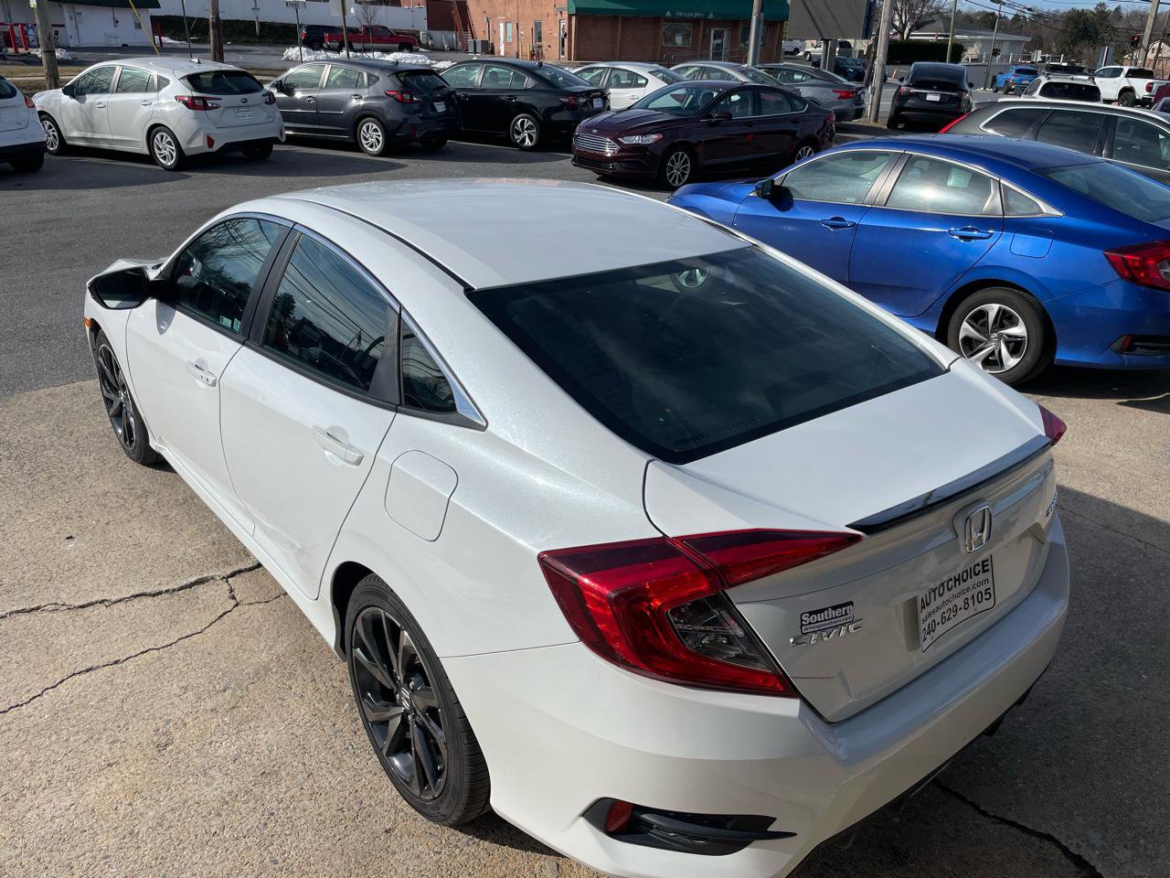 Used 2021 Honda Civic Sport image 11