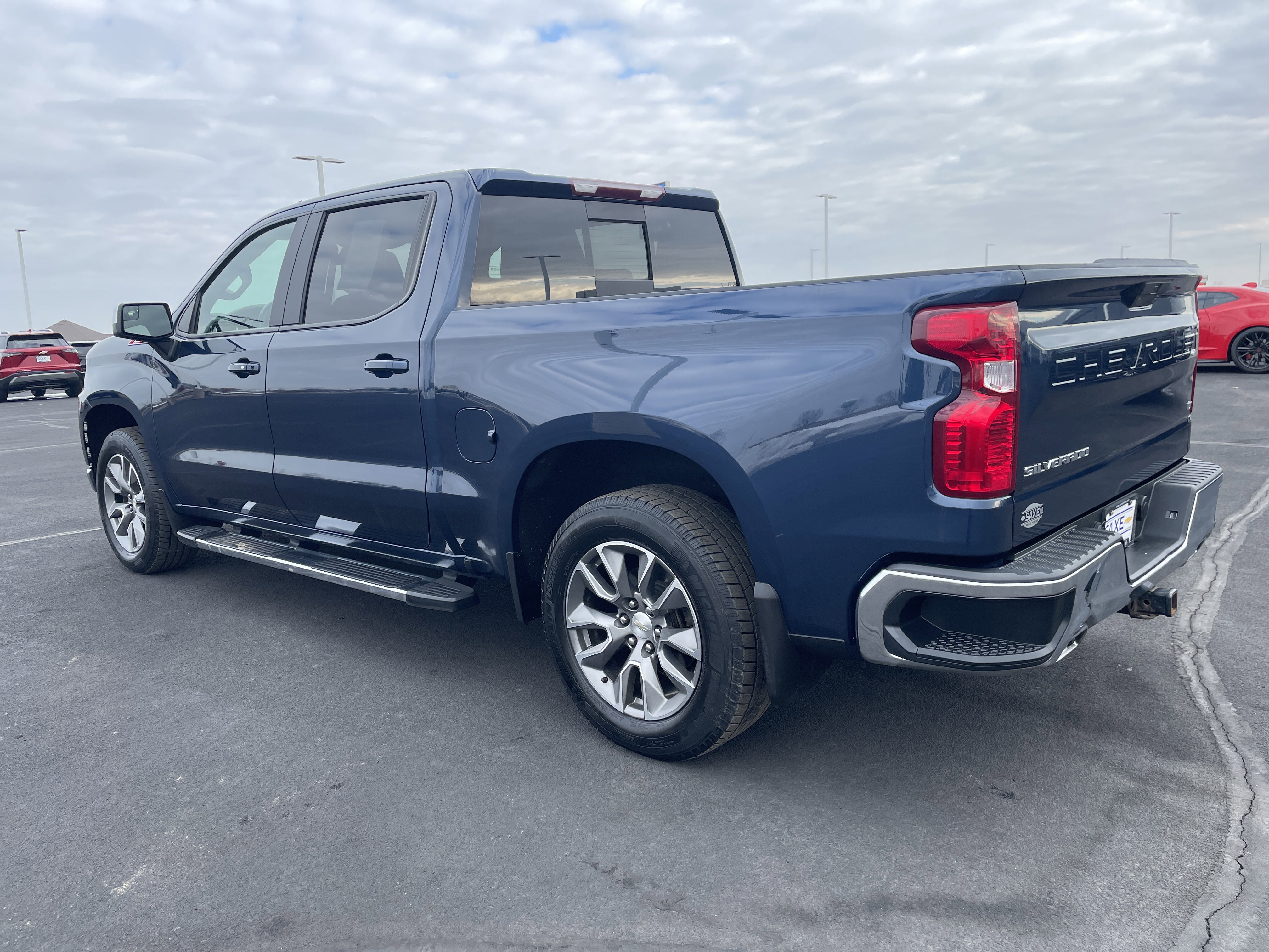 Used 2021 Chevrolet Silverado 1500 LT w/ All Star Edition Plus image 3