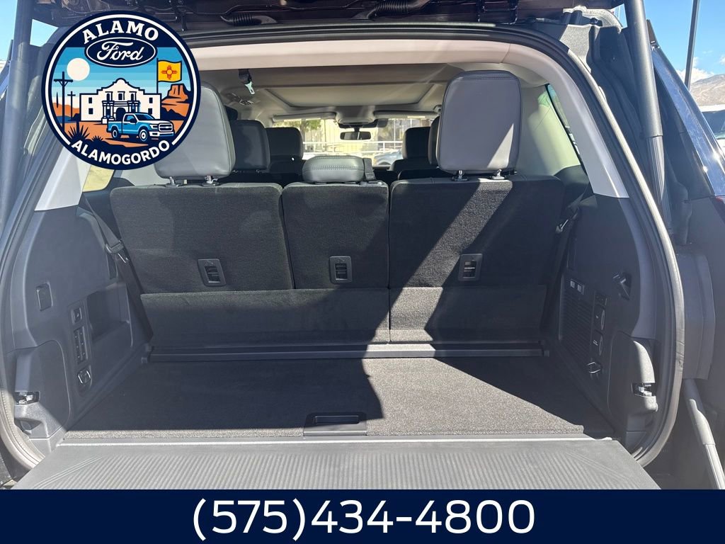 New 2025 Ford Expedition Active AWD/4WD image 14