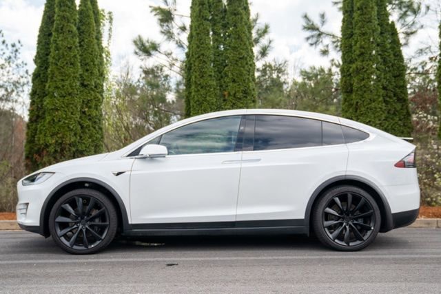 Used 2020 Tesla Model X Long Range image 8