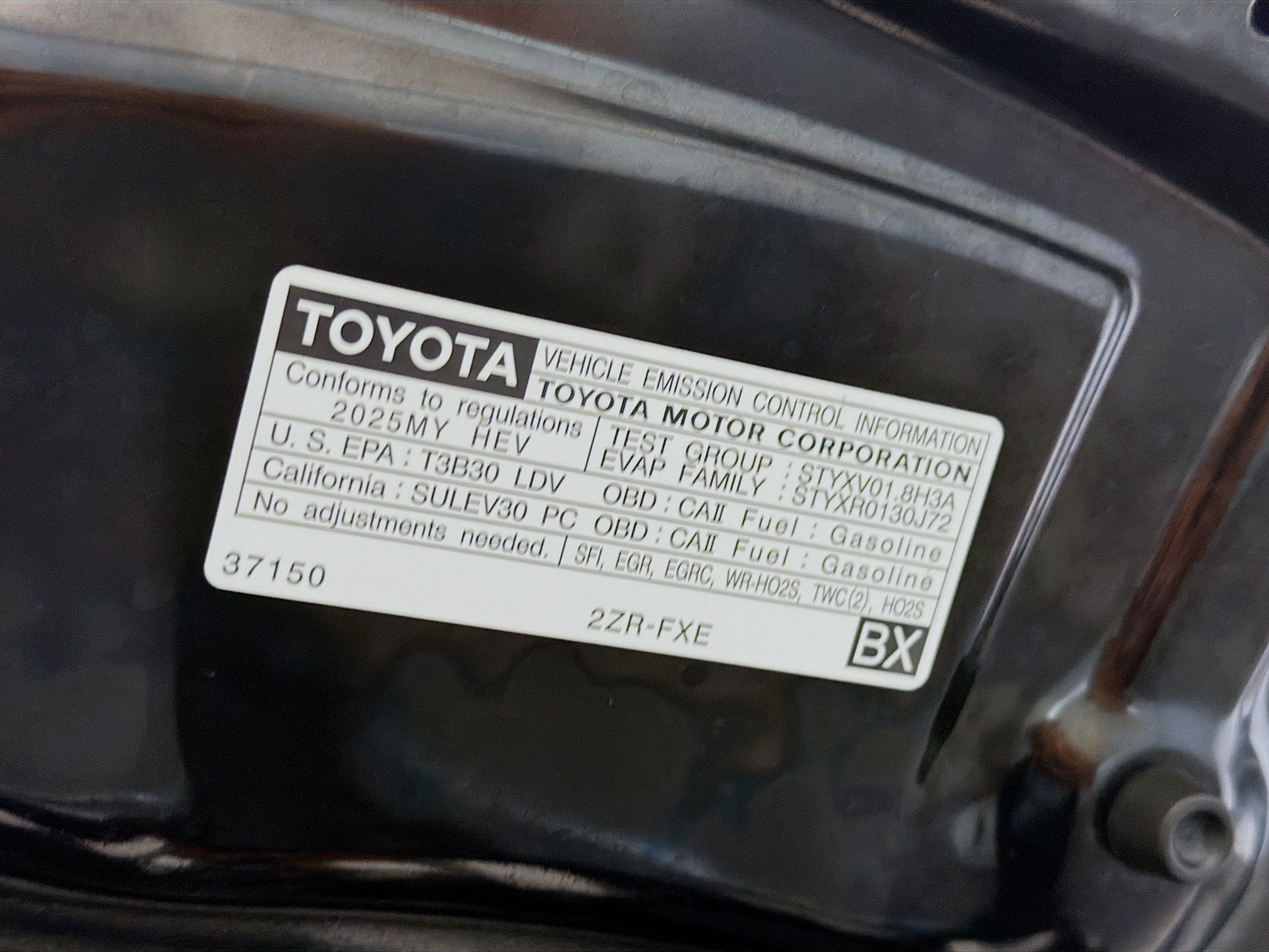 Used 2025 Toyota Corolla LE w/ LE Premium Package FWD image 17