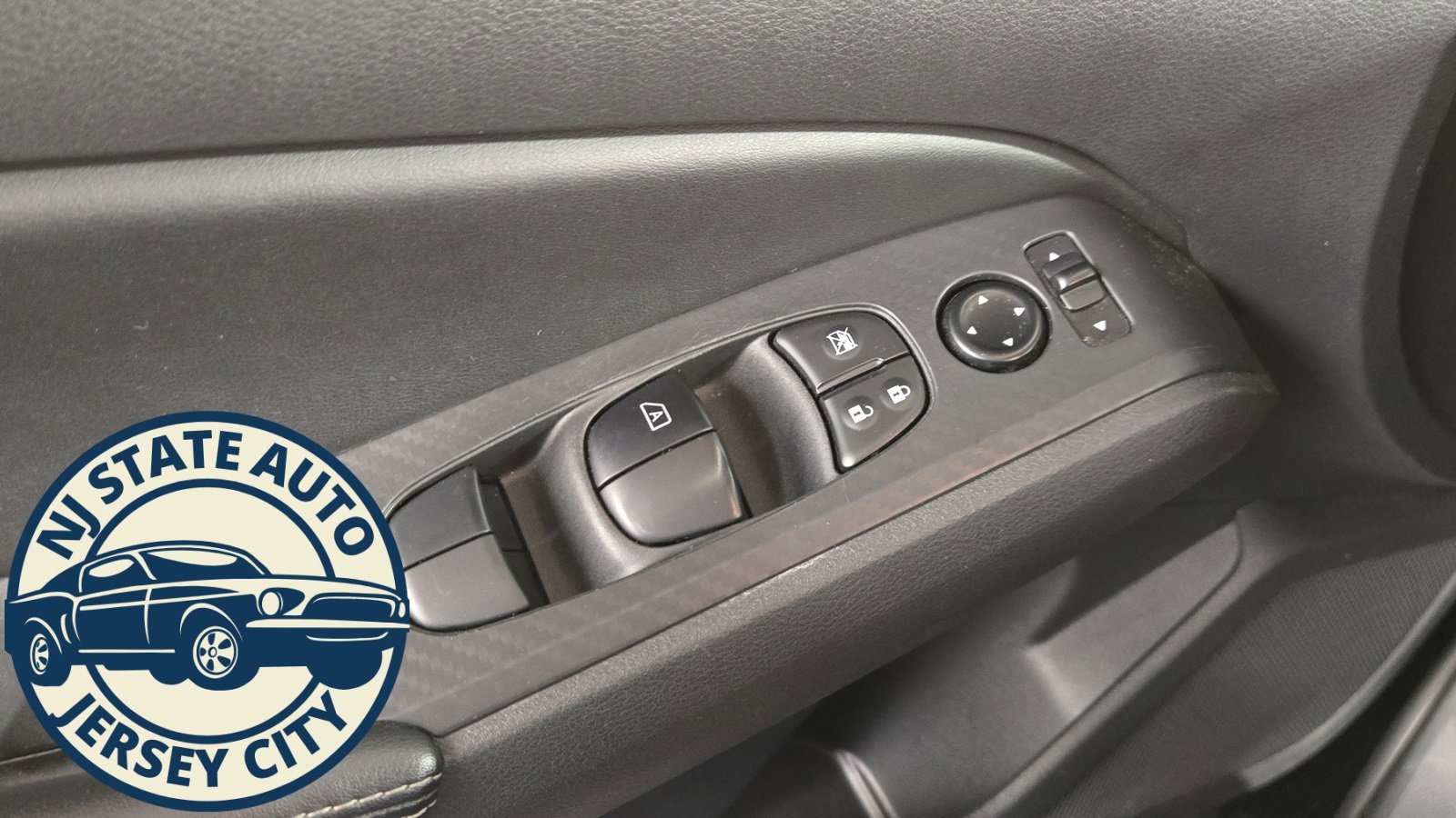 Used 2024 Nissan Altima 2.5 SV image 18