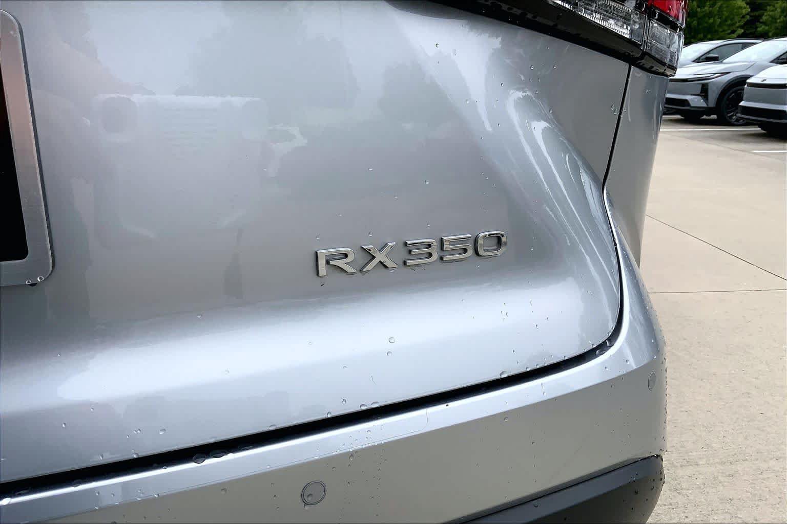 Used 2024 Lexus RX 350 FWD w/ Technology Package image 10