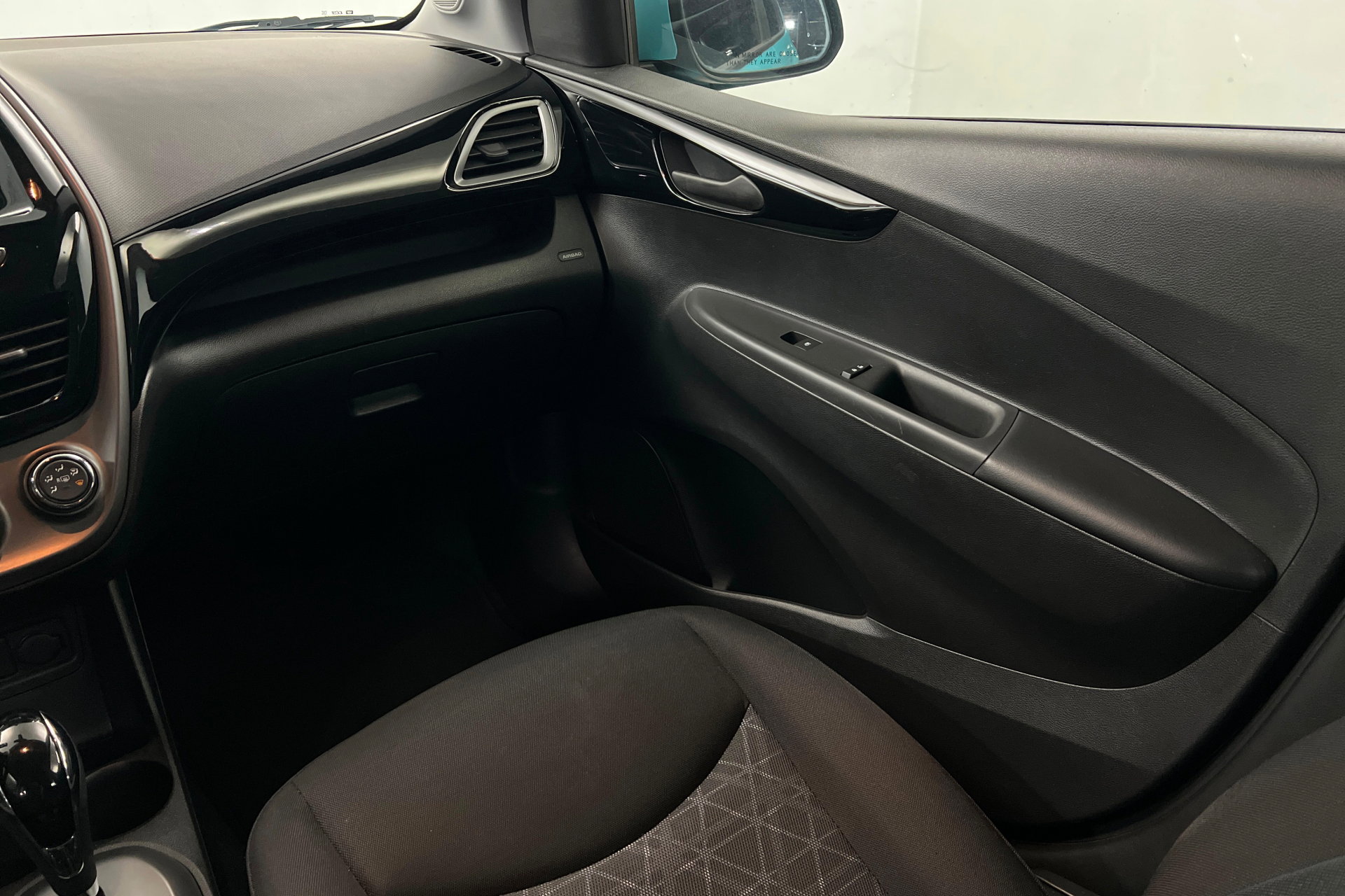 Used 2022 Chevrolet Spark LT image 11