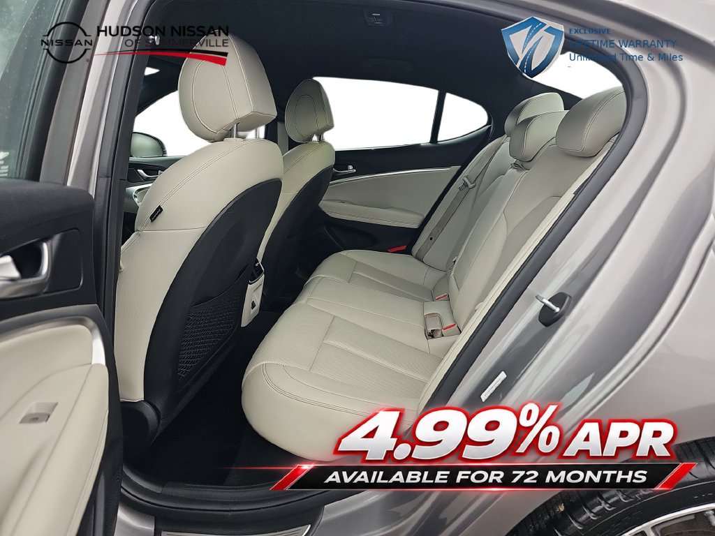 Used 2025 Genesis G70 2.5T AWD/4WD image 15