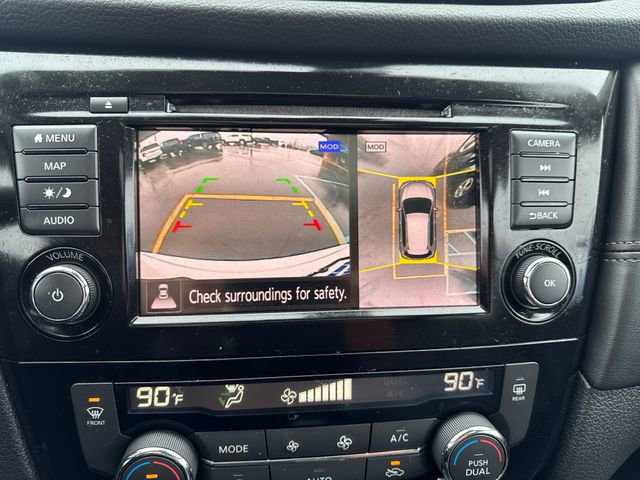 Used 2020 Nissan Rogue SL w/ Premium Package image 23