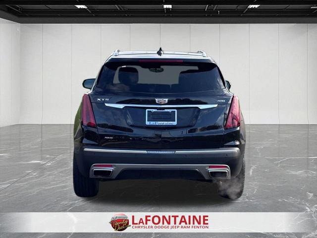 Used 2023 Cadillac XT5 Premium Luxury w/ Technology Package image 4