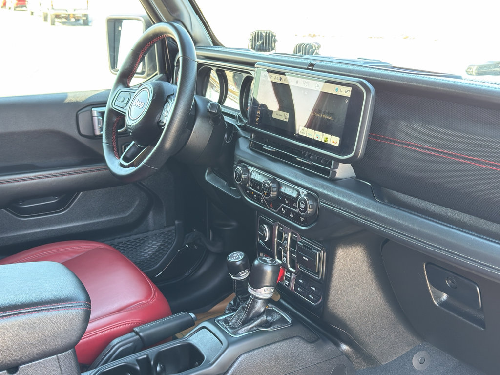 Used 2024 Jeep Wrangler Rubicon 392 image 33