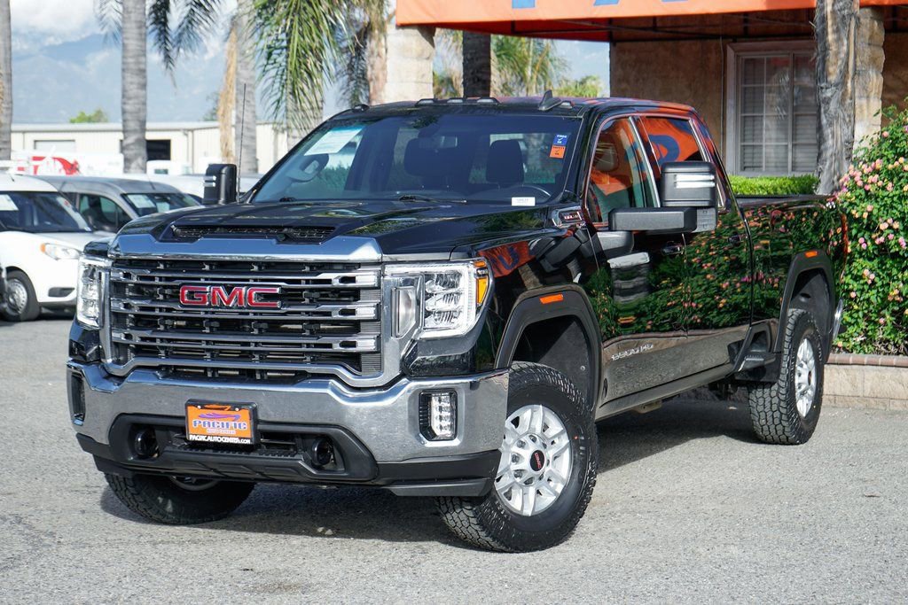 Used 2023 GMC Sierra 2500 SLE w/ SLE Convenience Package image 4