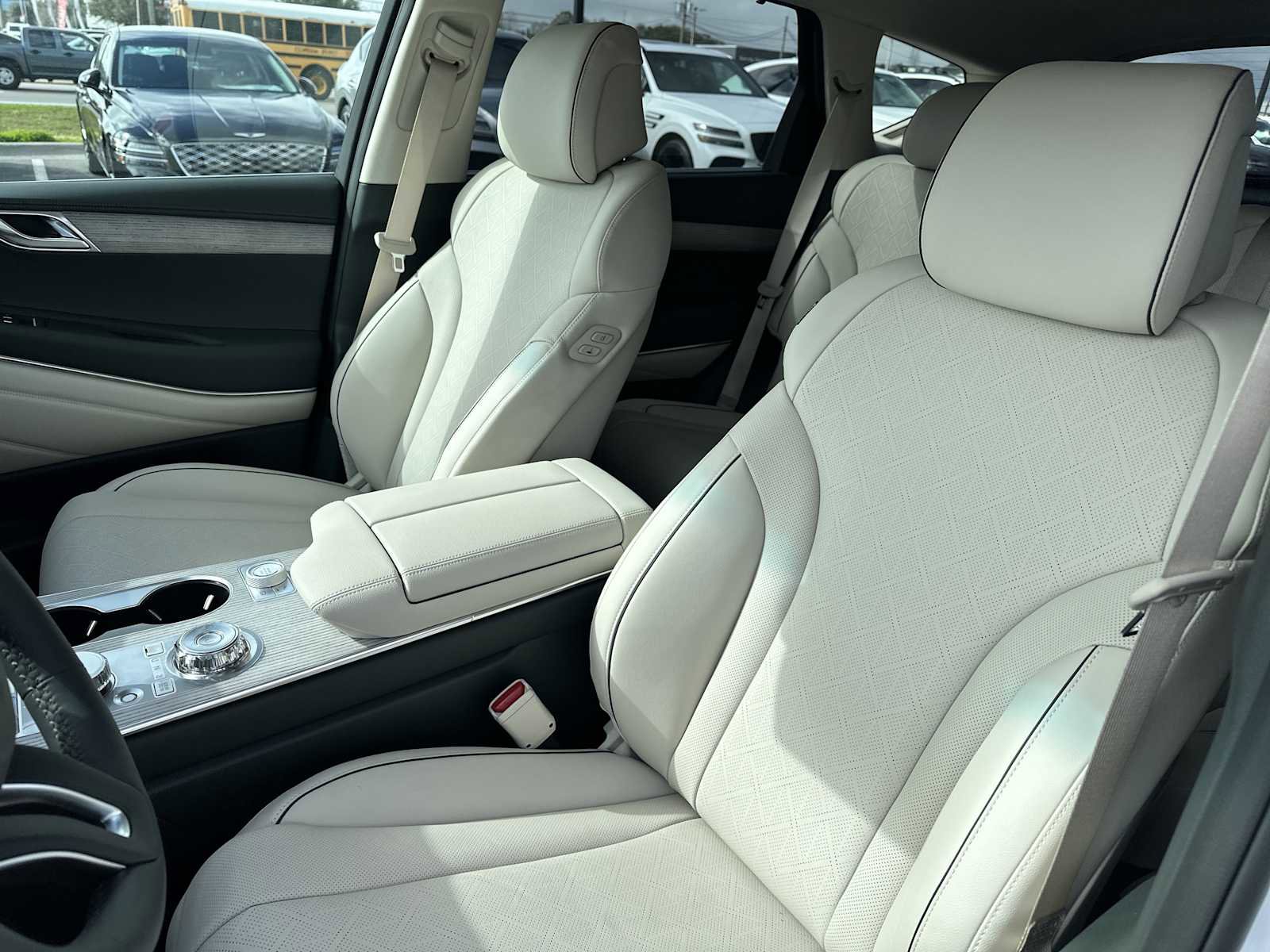 New 2026 Genesis GV80 2.5T Advanced image 31