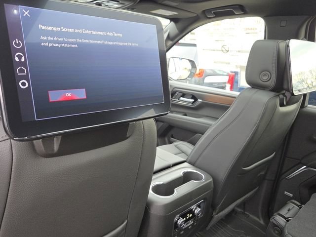 New 2026 GMC Yukon Denali w/ Denali Reserve Package image 12