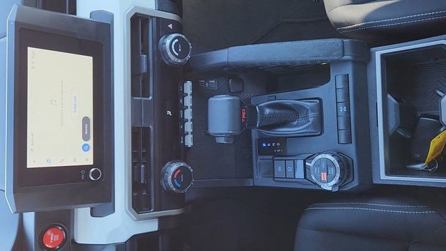 Certified 2024 Toyota Tacoma TRD Off-Road image 14